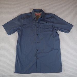 Wrangler Men's Short Sleeve Button Up Shirt, Blue, Size: Small